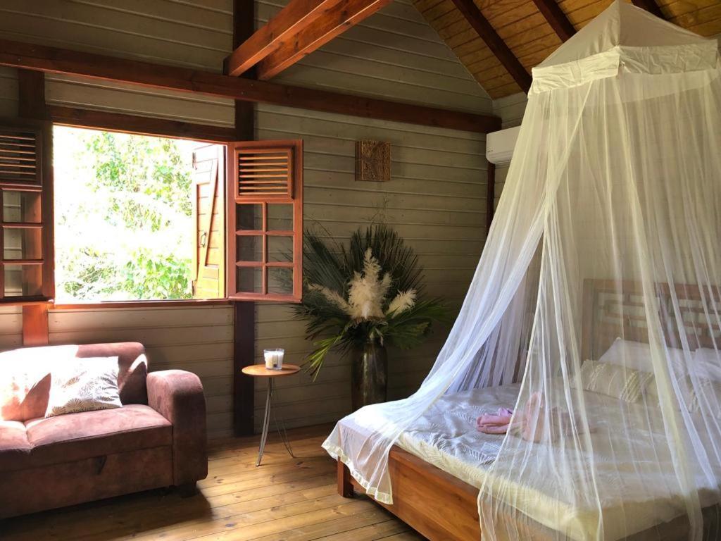 Eden Chalet, Spa Privatif Les Abymes Ngoại thất bức ảnh